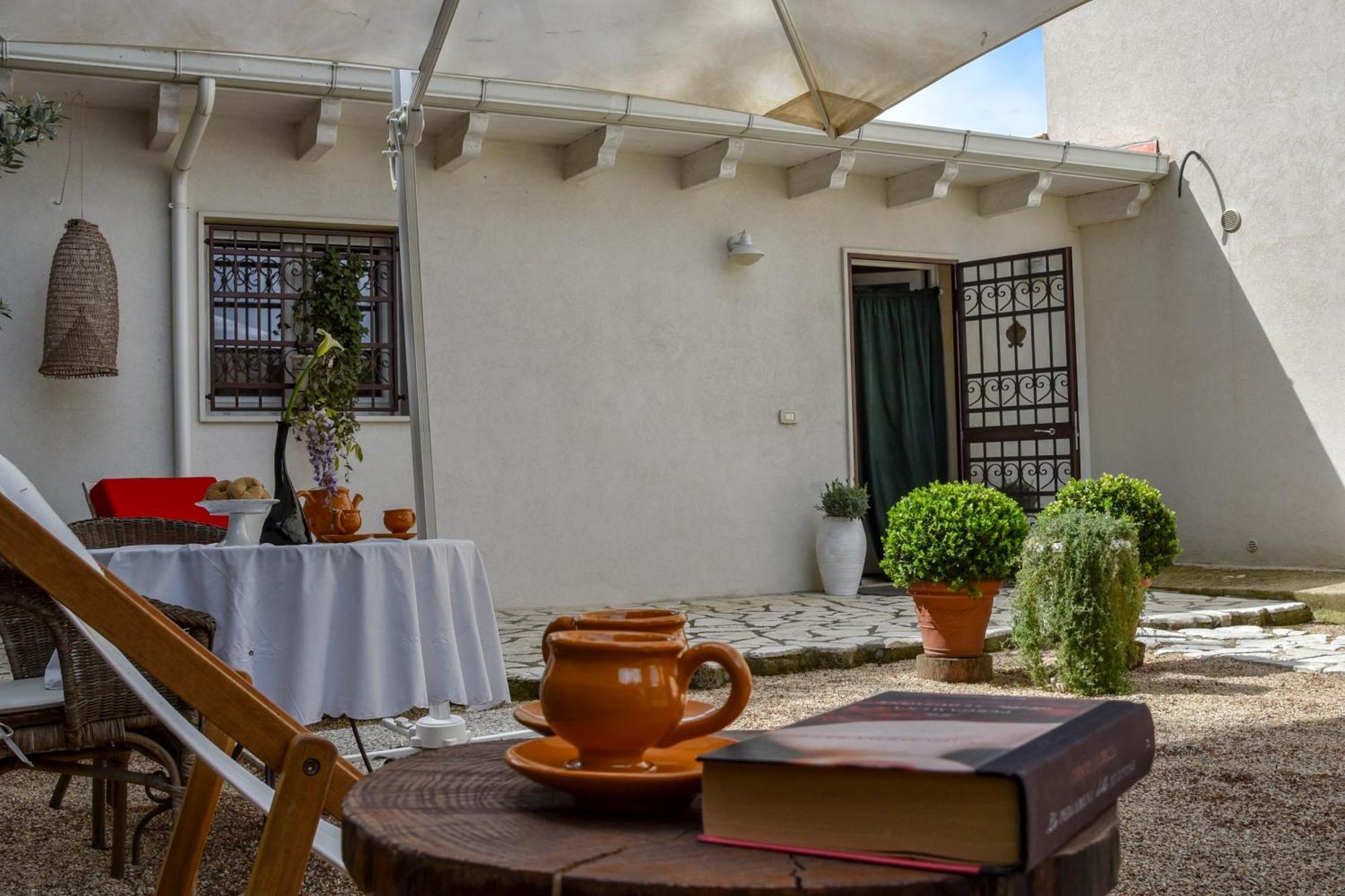 Antica Casina Pulsano Exterior foto